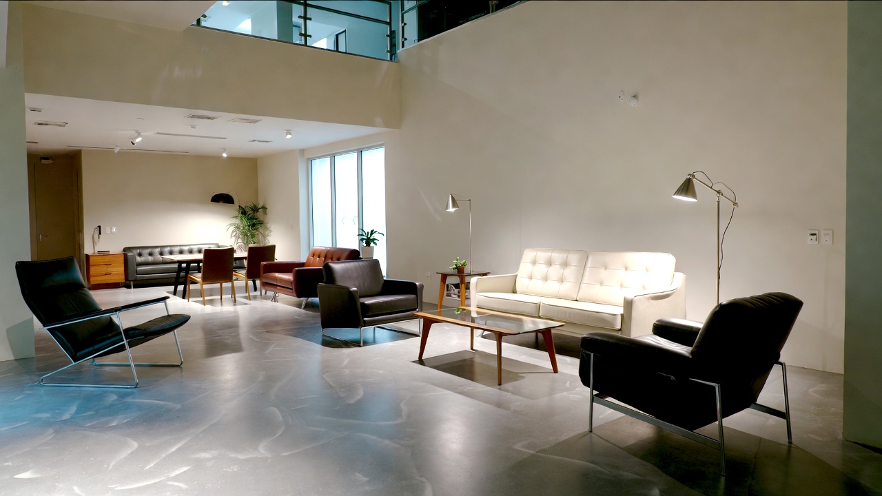 Accessory placement guide: Ensuring visual balance and harmony (checklist)